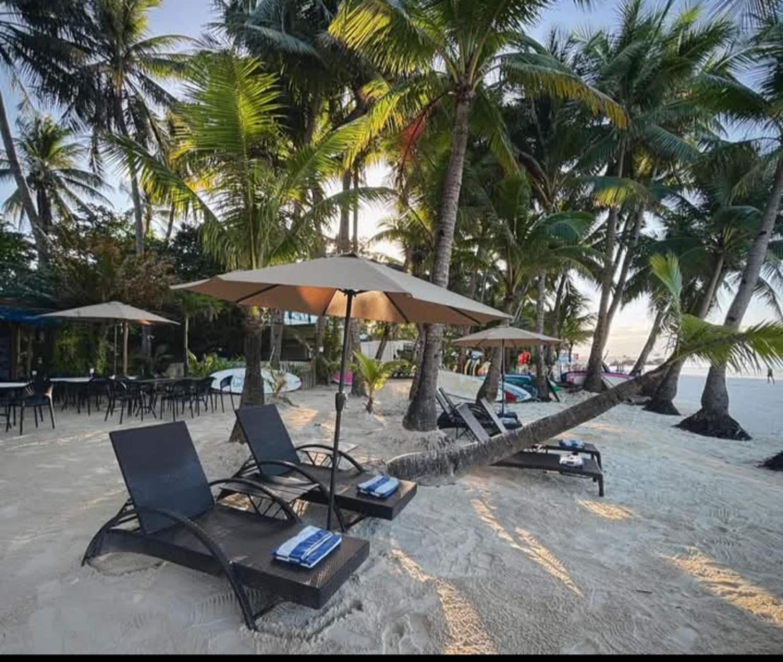 Отель Residencia Boracay Balabag  Экстерьер фото