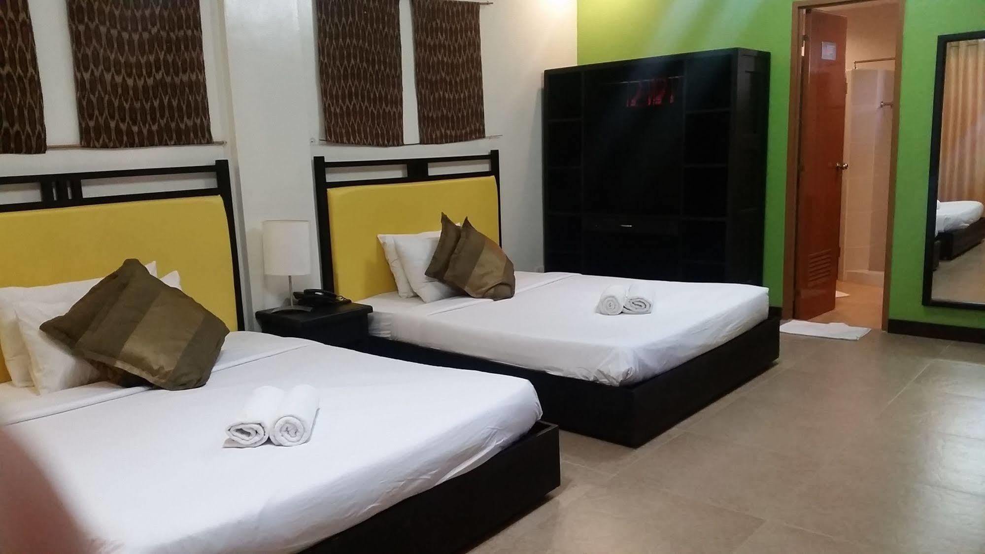 Отель Residencia Boracay Balabag  Экстерьер фото