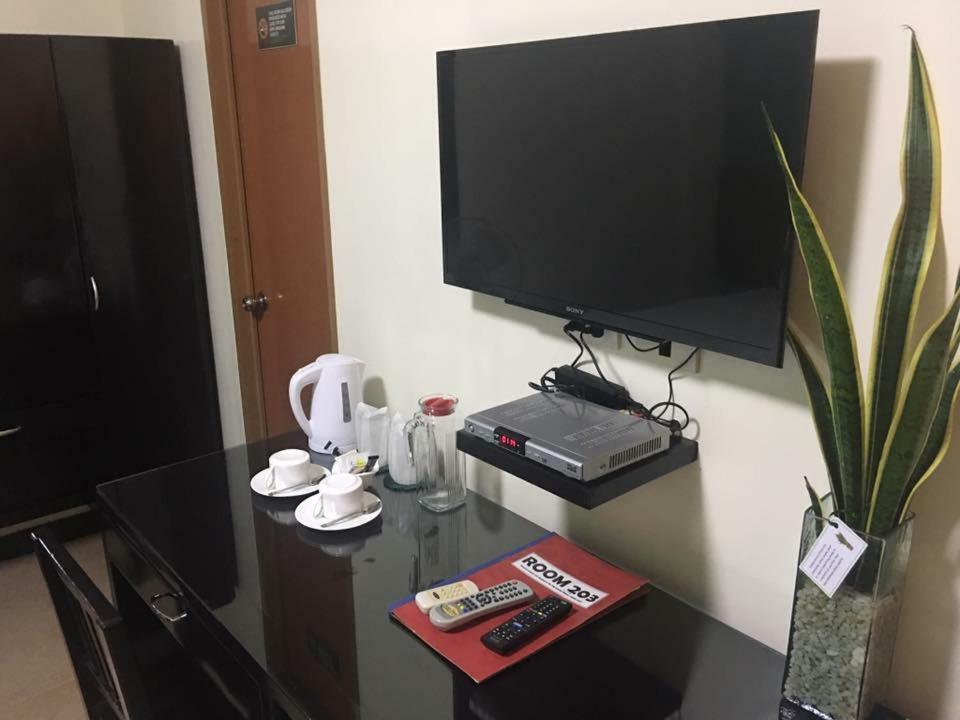 Отель Residencia Boracay Balabag  Экстерьер фото